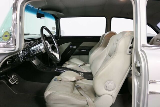 1956 Chevrolet Bel Air/150/210 Restomod - photo 5
