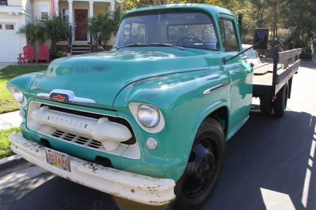 1956 Chevrolet C6500 dually Manual RWD I6 2.4L Gasoline 1956 Chevrolet C/K Pickup 3500 dually