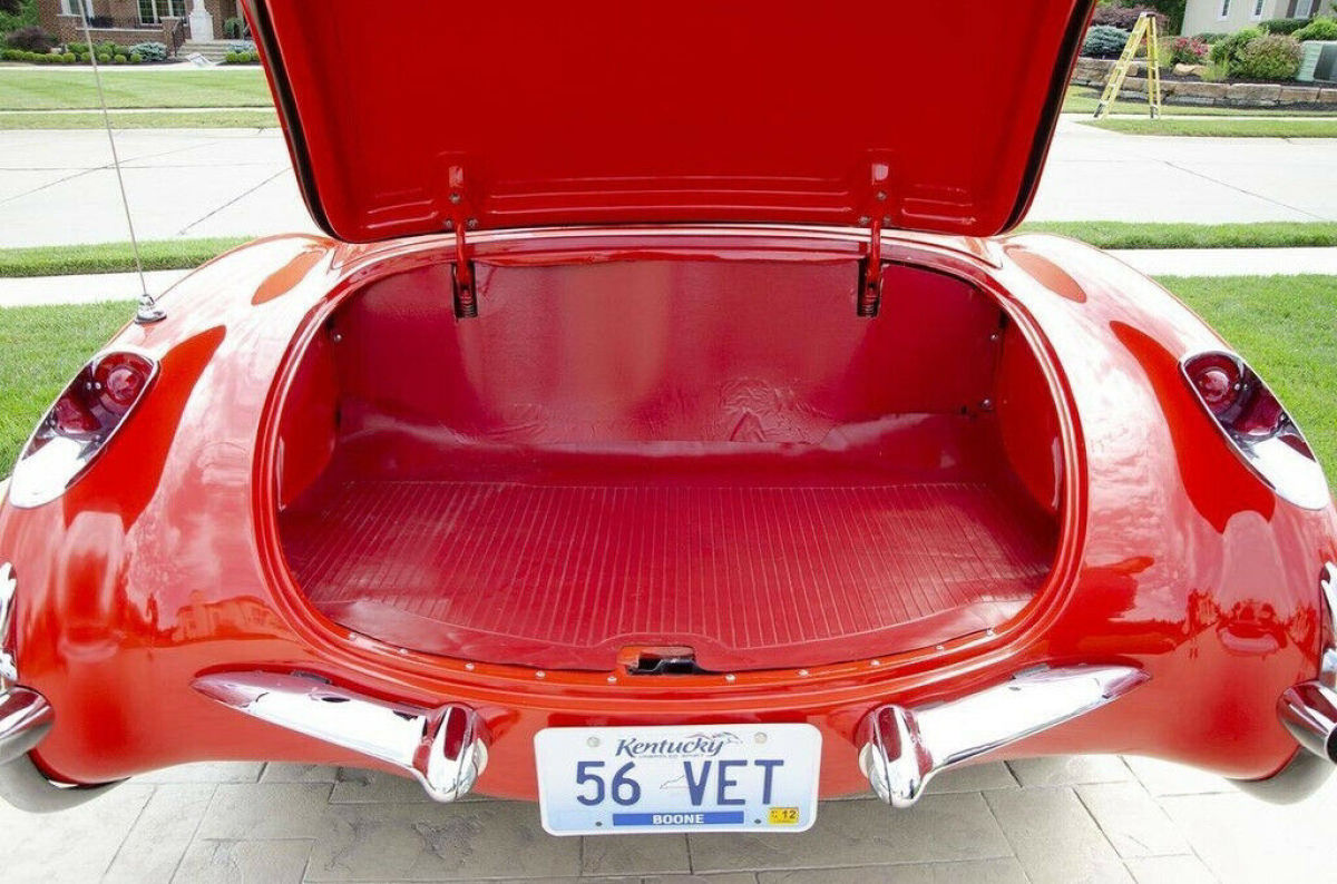 1956 Chevrolet Corvette - photo 11