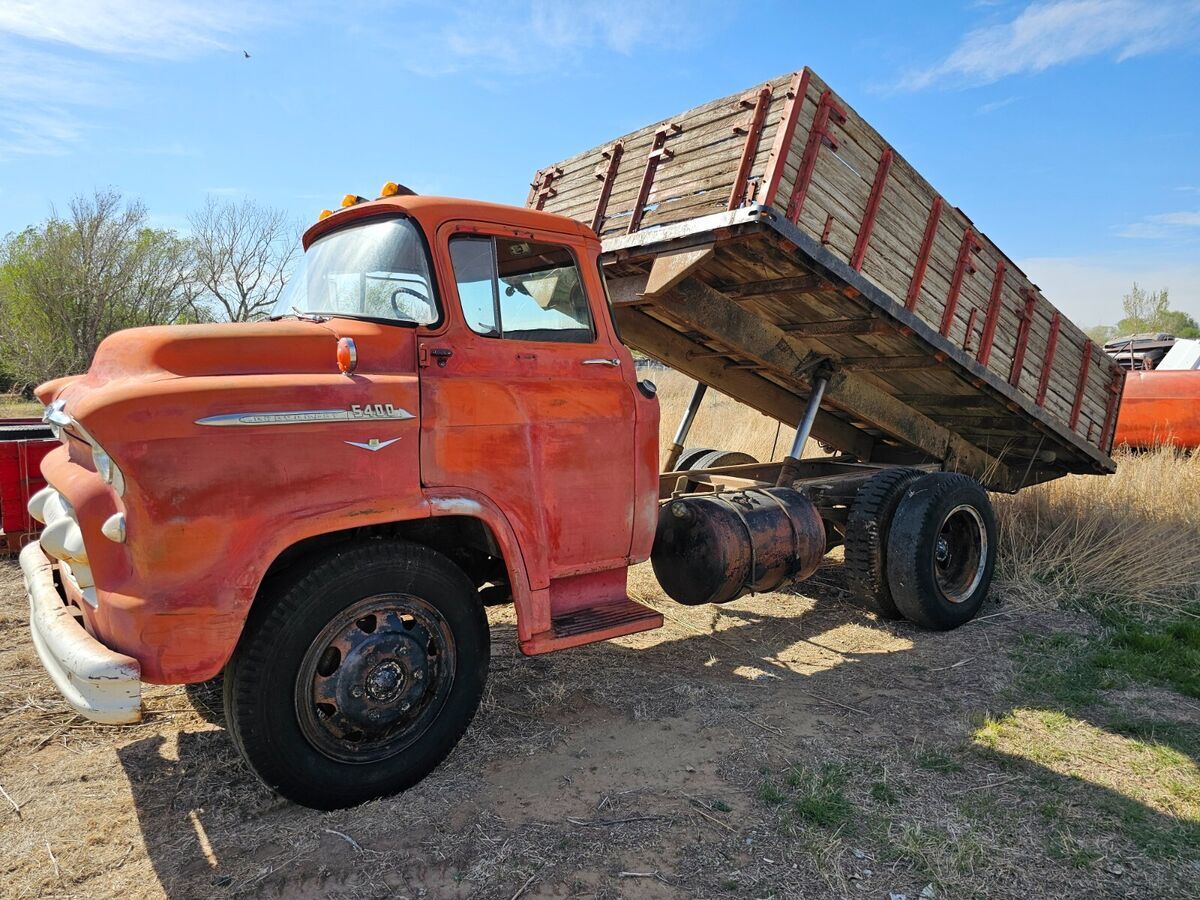 1956 Chevrolet 5400 - photo 10