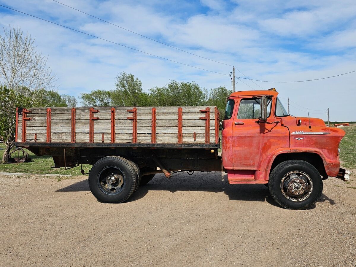 1956 Chevrolet 5400 - photo 3