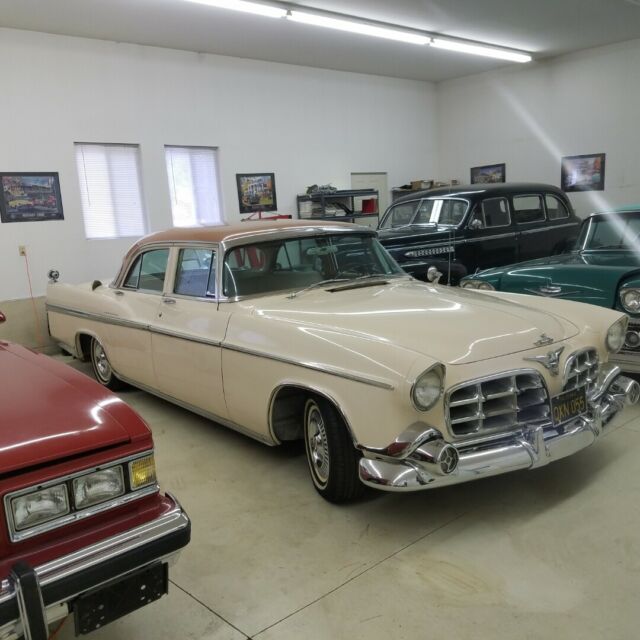 1956 Chrysler Imperial - photo 4