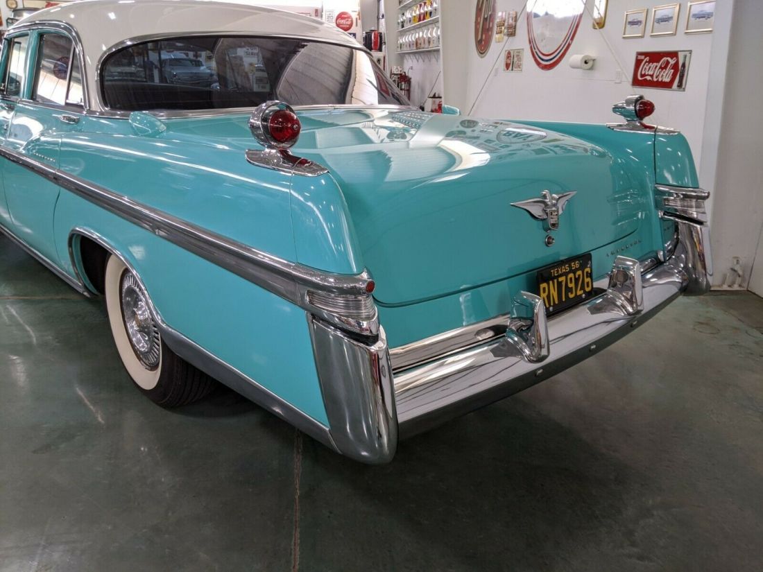 1956 Chrysler Imperial - photo 2