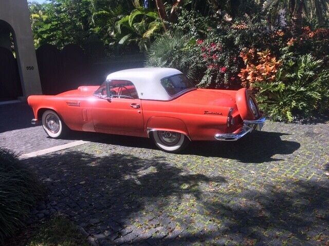 1956 CLASSIC FORD THUNDERBIRD 1956 Ford Thunderbird