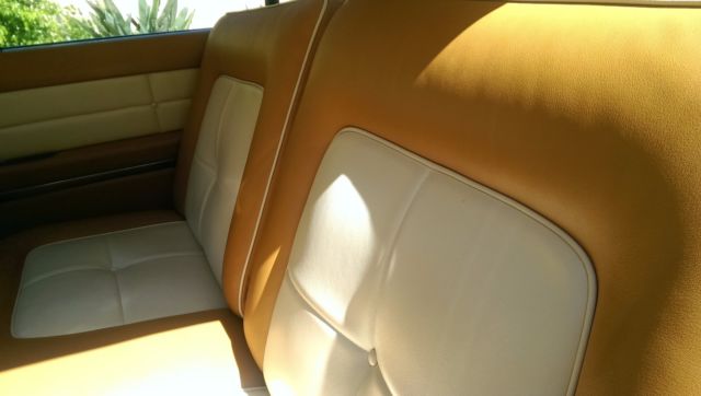 1956 Lincoln Continental all re-chromed and polished - photo 7