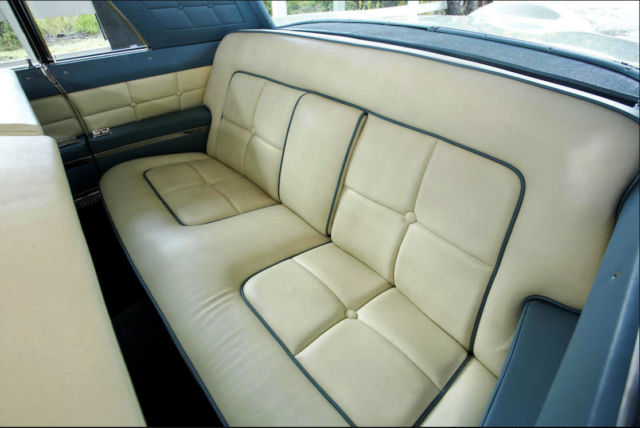 1956 Lincoln Continental - photo 8