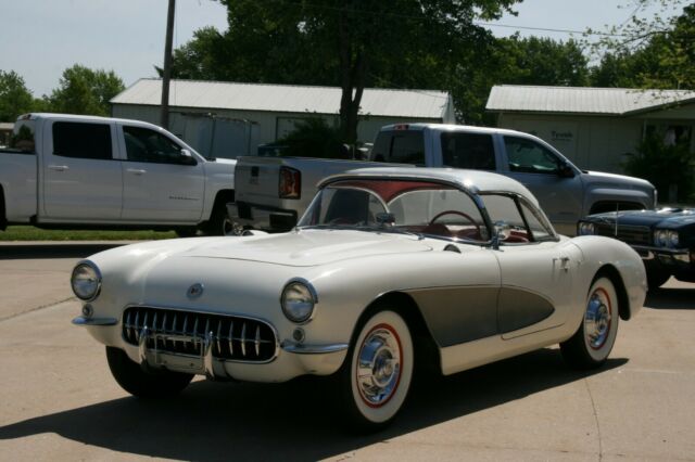 1956 Chevrolet Corvette - photo 3