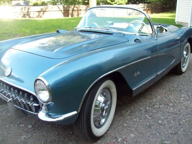 1956 Corvette 375 HP FI motor 4 speed Old Hotrod drive as is or restore to NCRS 1956 Chevrolet Corvette