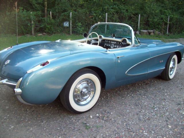 1956 Chevrolet Corvette - photo 2