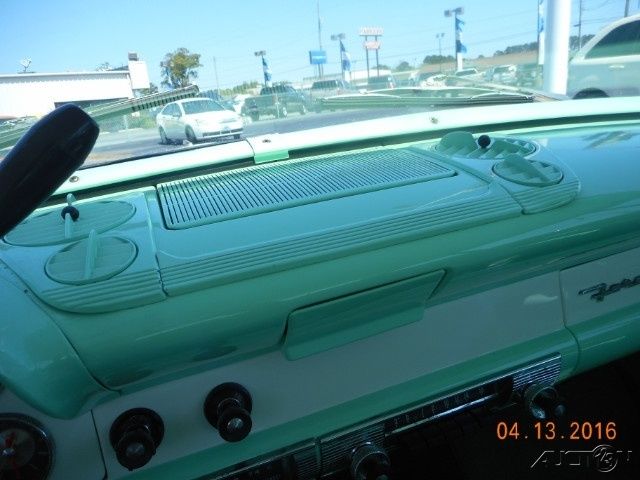 1956 Ford Fairlane DELUXE - photo 11