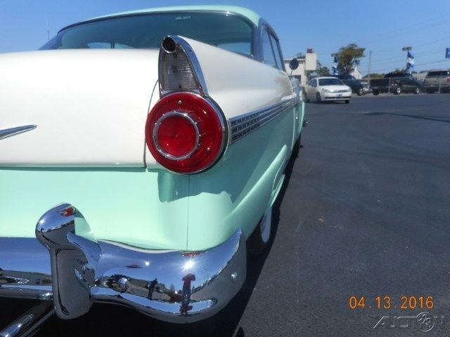 1956 Ford Fairlane DELUXE - photo 5