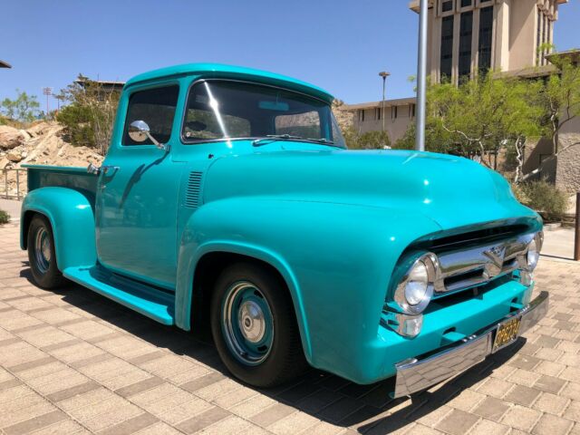 1956 Ford F-100