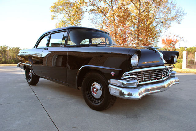 1956 Ford Mainline