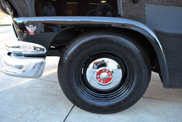 1956 Ford Mainline - photo 11