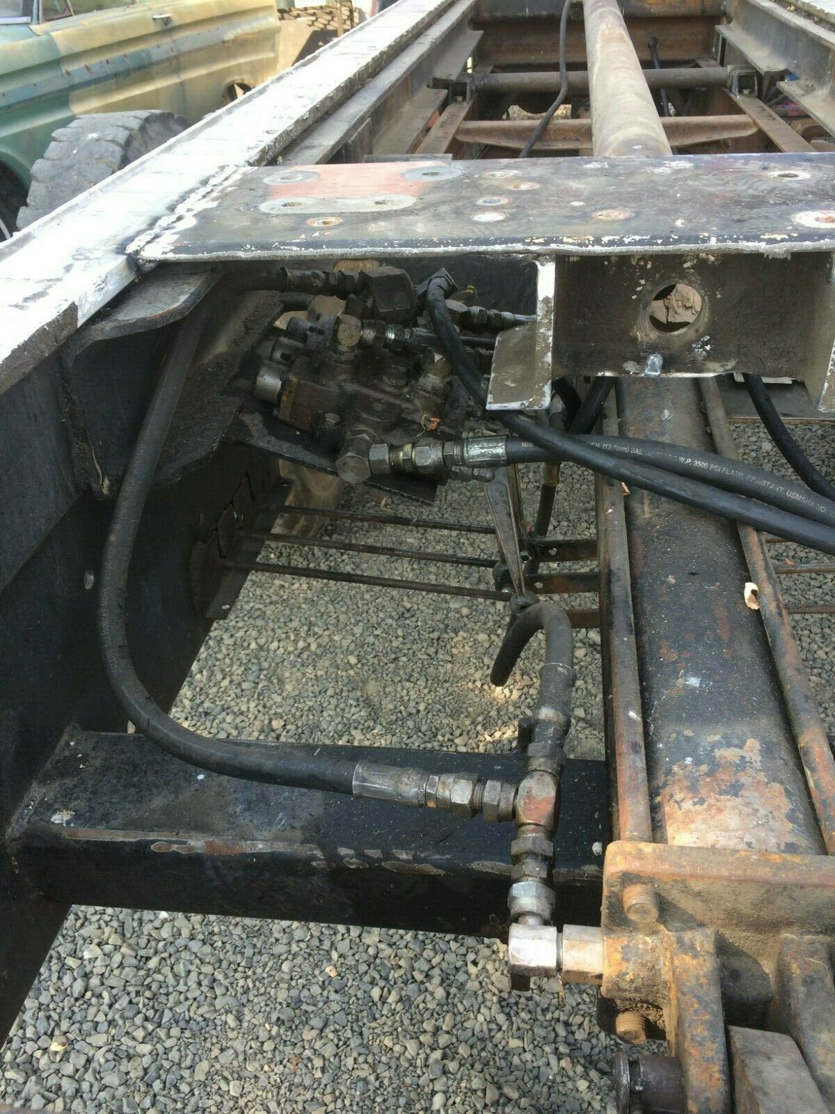 1956 Ford C600 - photo 6