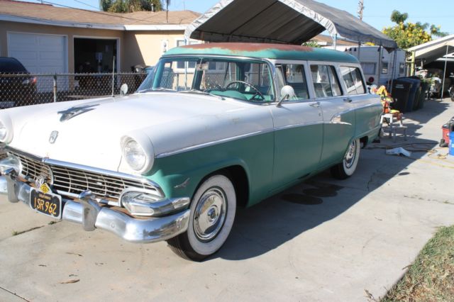 1956 Ford Country Sedan Wagon - photo 4