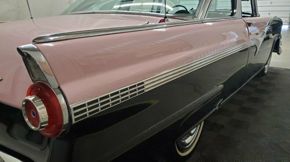 1956 Ford Crown Victoria - photo 10