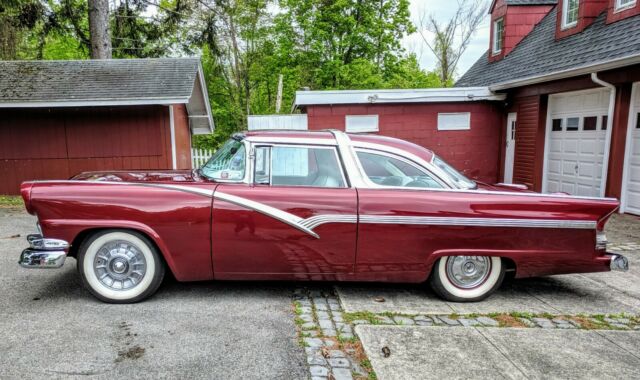 1956 Ford Crown Victoria Decromed - photo 2
