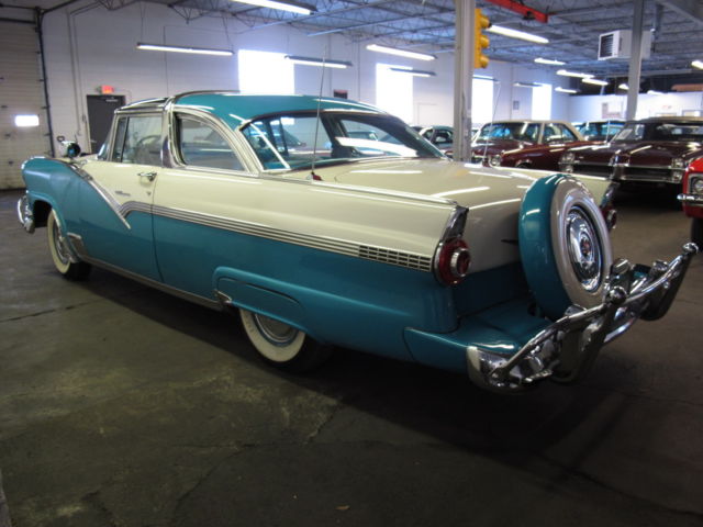 1956 Ford Crown Victoria - photo 5