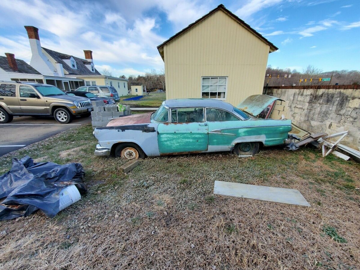 1956 Ford Customline - photo 4