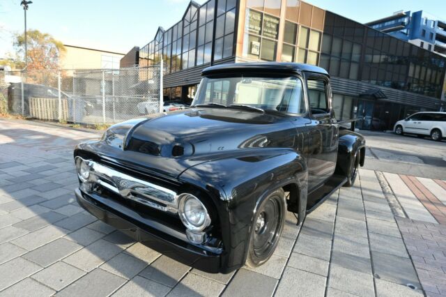 1956 Ford F-100 - photo 2