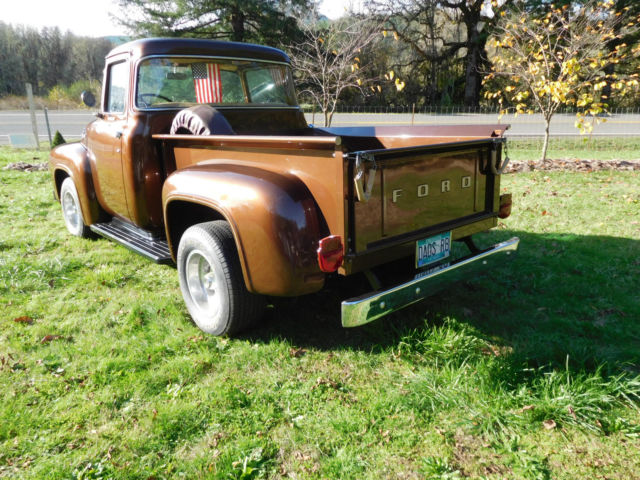 1956 Ford F-100 - photo 2