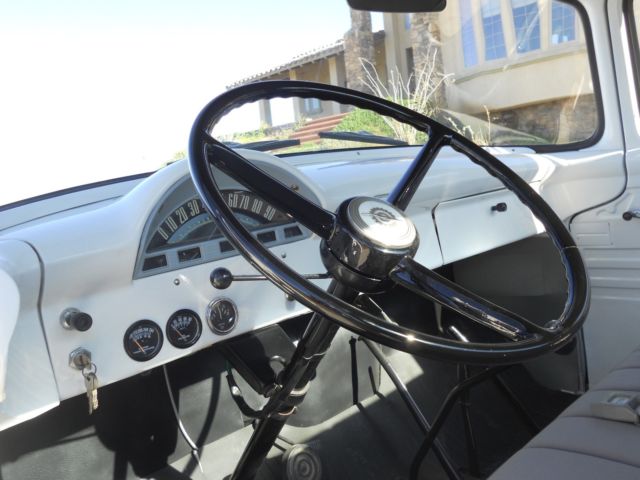 1956 Ford F-100 std - photo 7