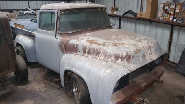 1956 Ford F-100 - photo 2
