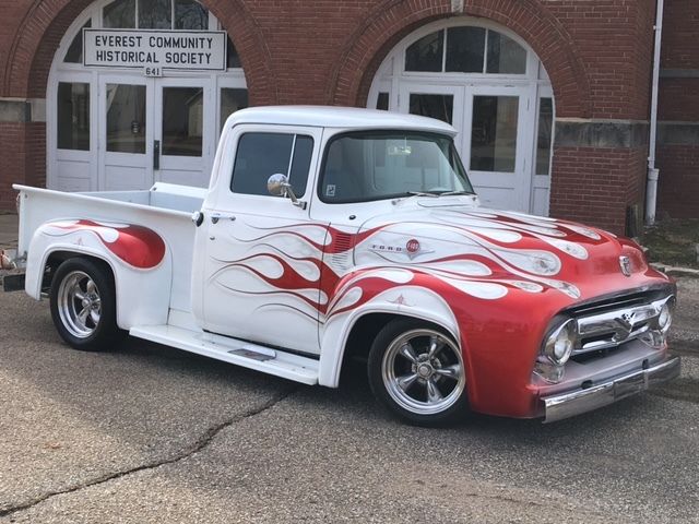 1956 Ford F-100 - photo 2