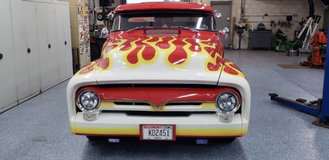 1956 Ford F-100 - photo 2