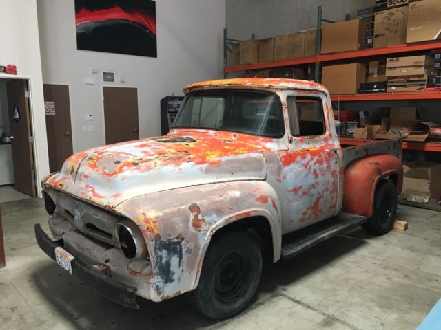 1956 Ford F-100 - photo 2