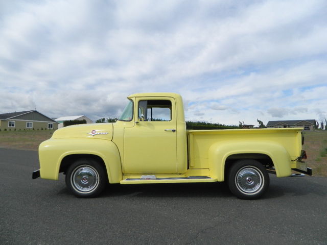1956 Ford F-100 - photo 2