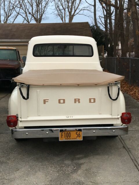 1956 Ford F-100 - photo 2