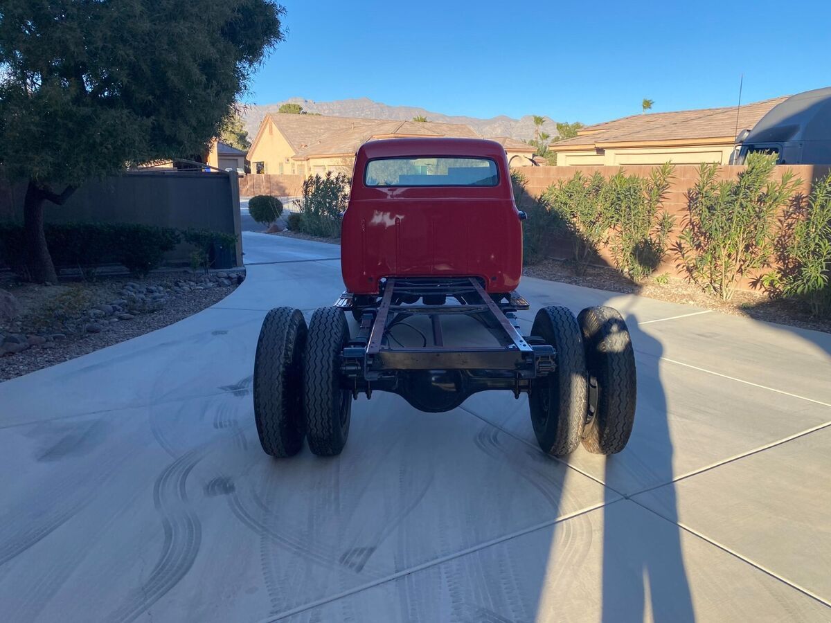 1956 Ford F600 - photo 9