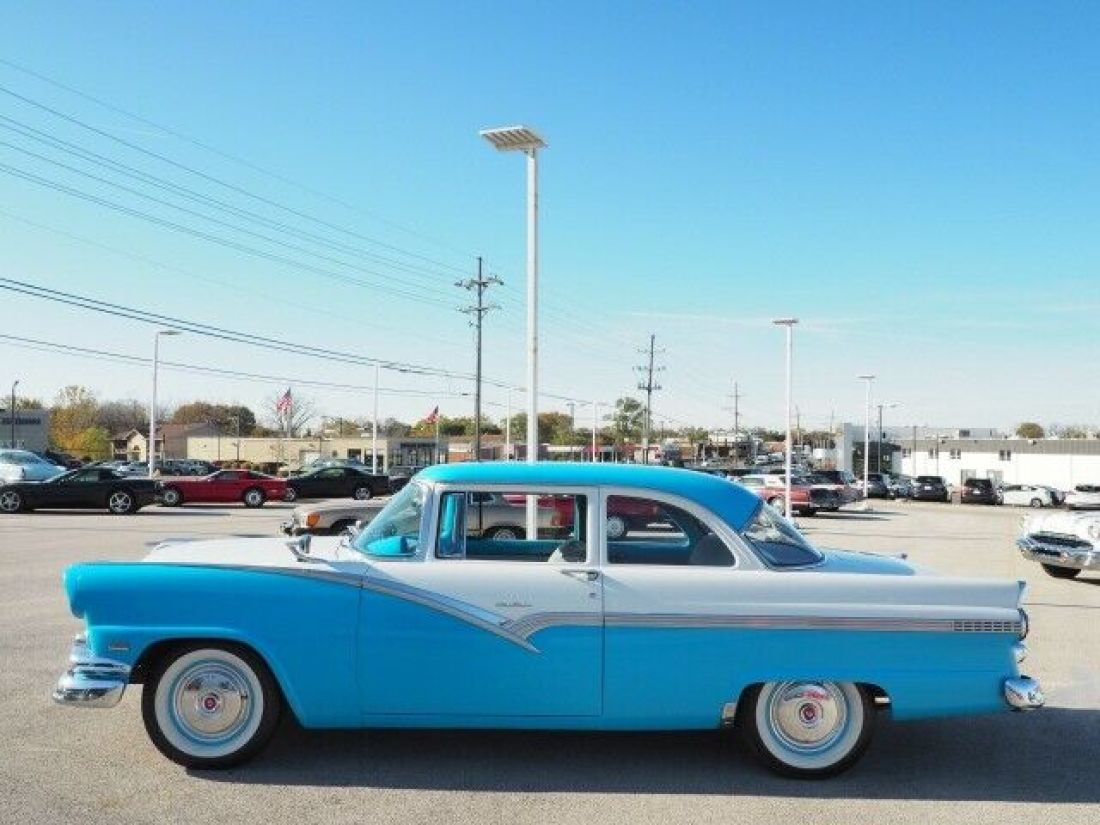 1956 Ford Fair lane coupe - photo 4