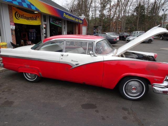 1956 Ford Fairlane Victoria - photo 5