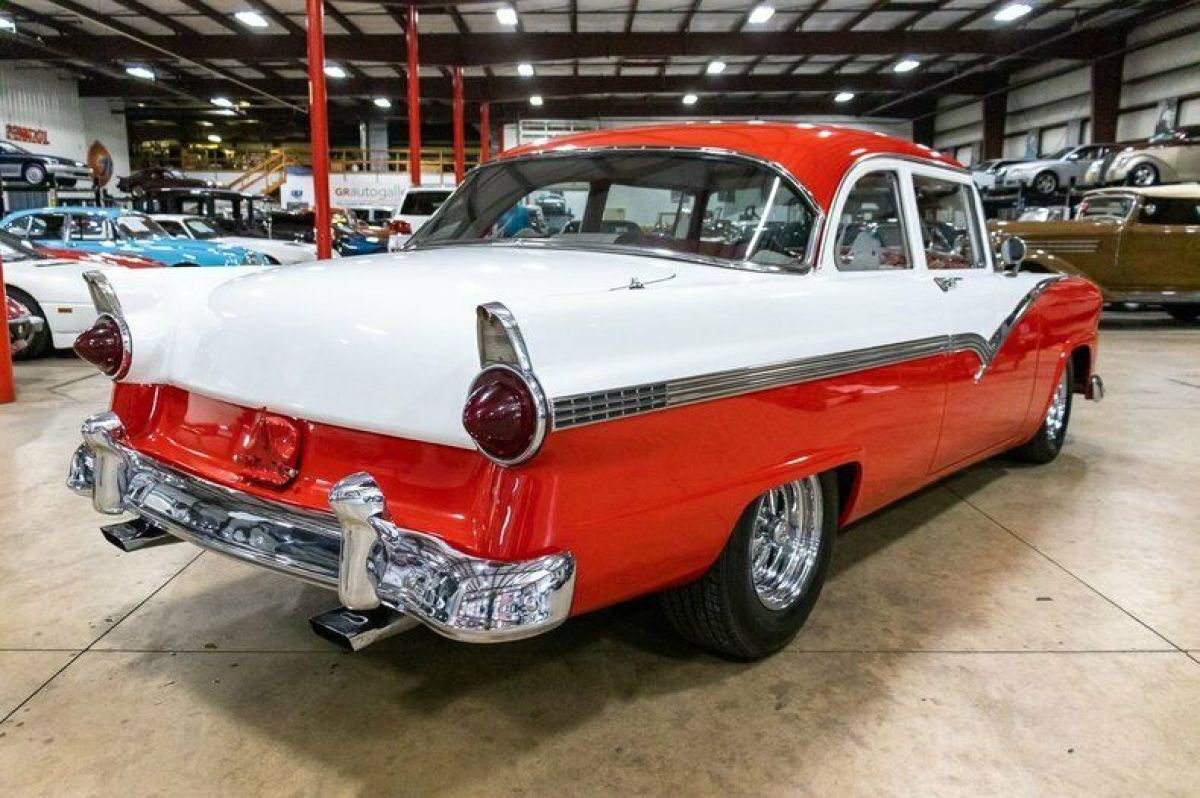 1956 Ford Fairlane - photo 5