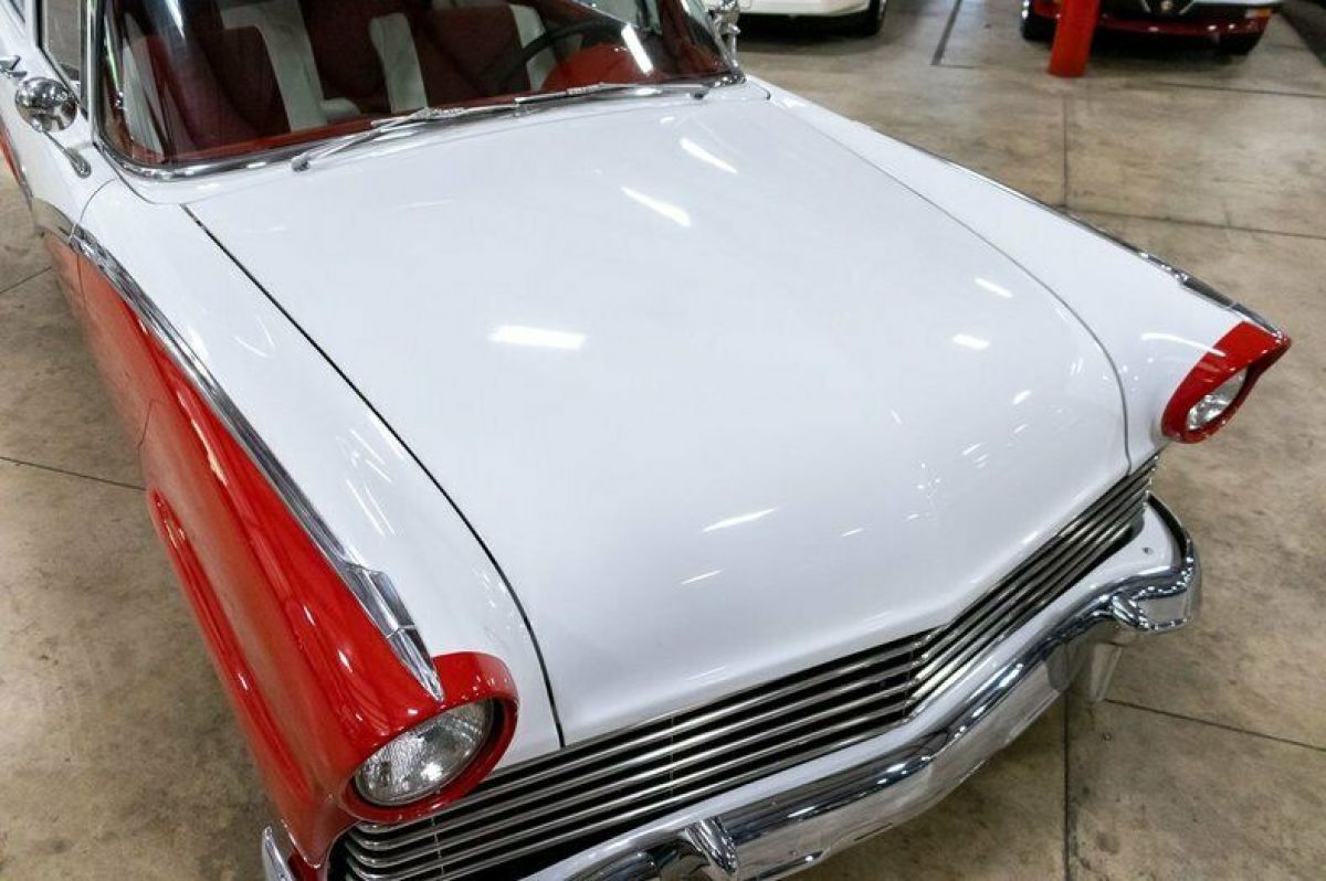 1956 Ford Fairlane - photo 9