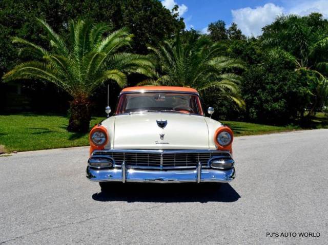 1956 Ford Fairlane Club Sedan - photo 7