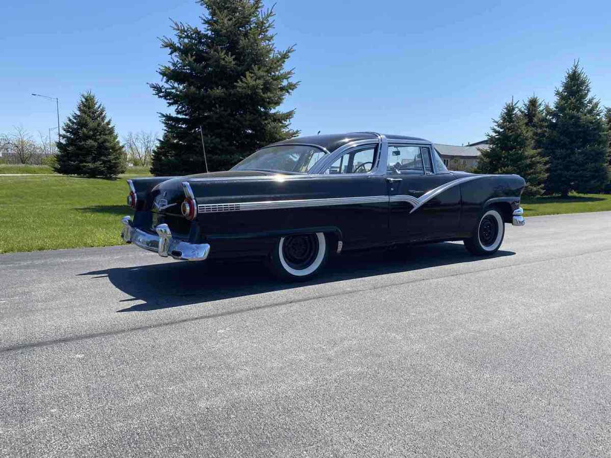 1956 Ford Fairlane Crown Victoria - photo 5