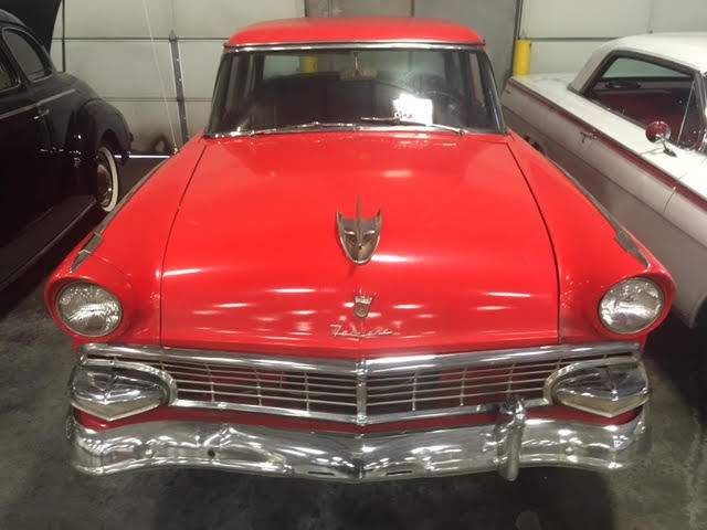 1956 Ford Fairlane Town Sedan - photo 3