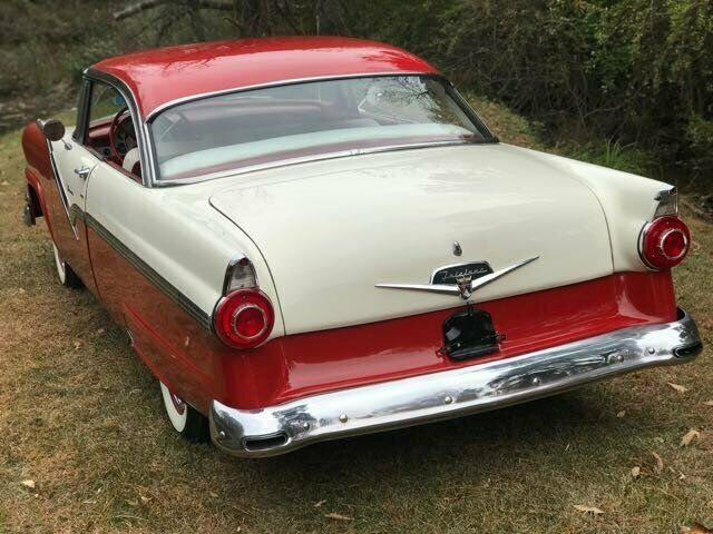 1956 Ford Fairlane Victoria - photo 6