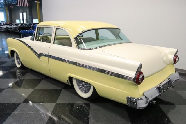 1956 Ford Fairlane -- - photo 10