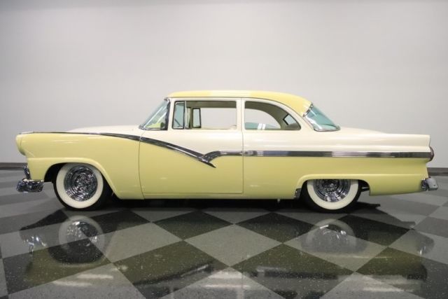 1956 Ford Fairlane -- - photo 3