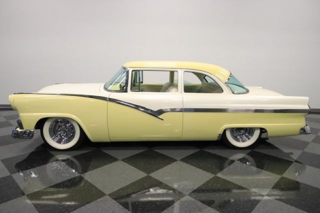 1956 Ford Fairlane -- - photo 8