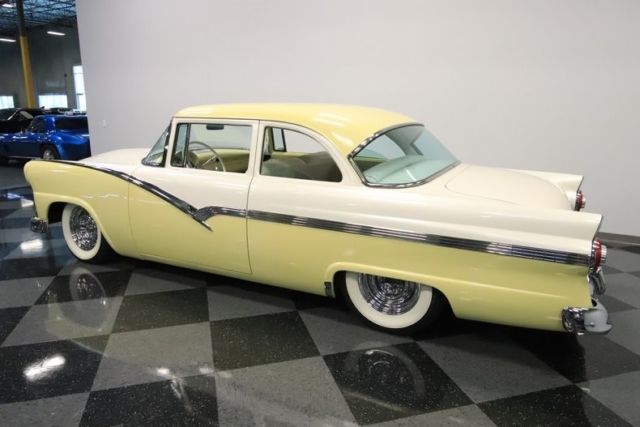 1956 Ford Fairlane -- - photo 9