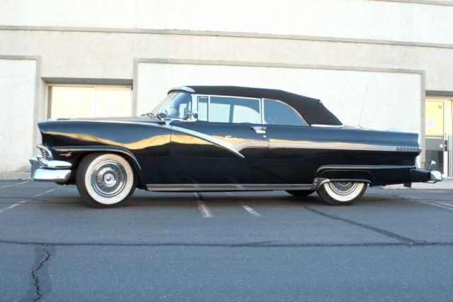 1956 Ford Fairlane Sunliner - photo 3