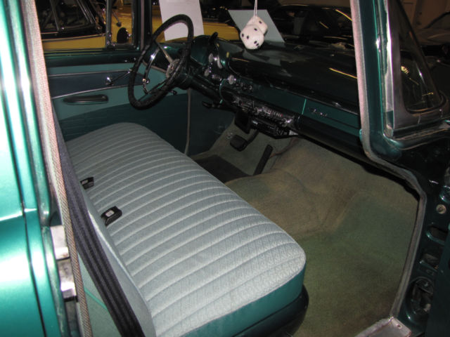 1956 Ford Fairlane Town Sedan - photo 12