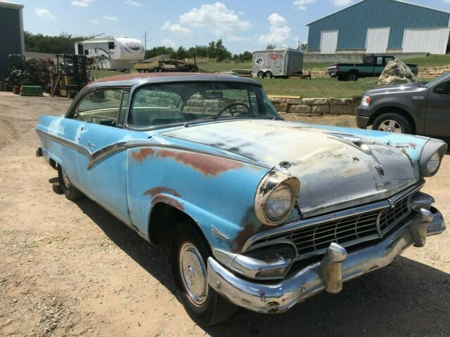 1956 FORD FAIRLANE VICTORIA 2 DOOR HT AND 1956 VICTORIA 2 DR HT PARTS CAR 1956 Ford Fairlane TWO TONE
