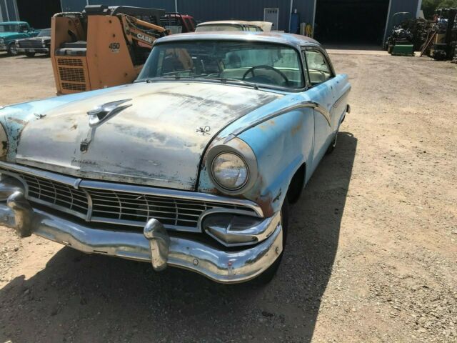 1956 Ford Fairlane TWO TONE - photo 2